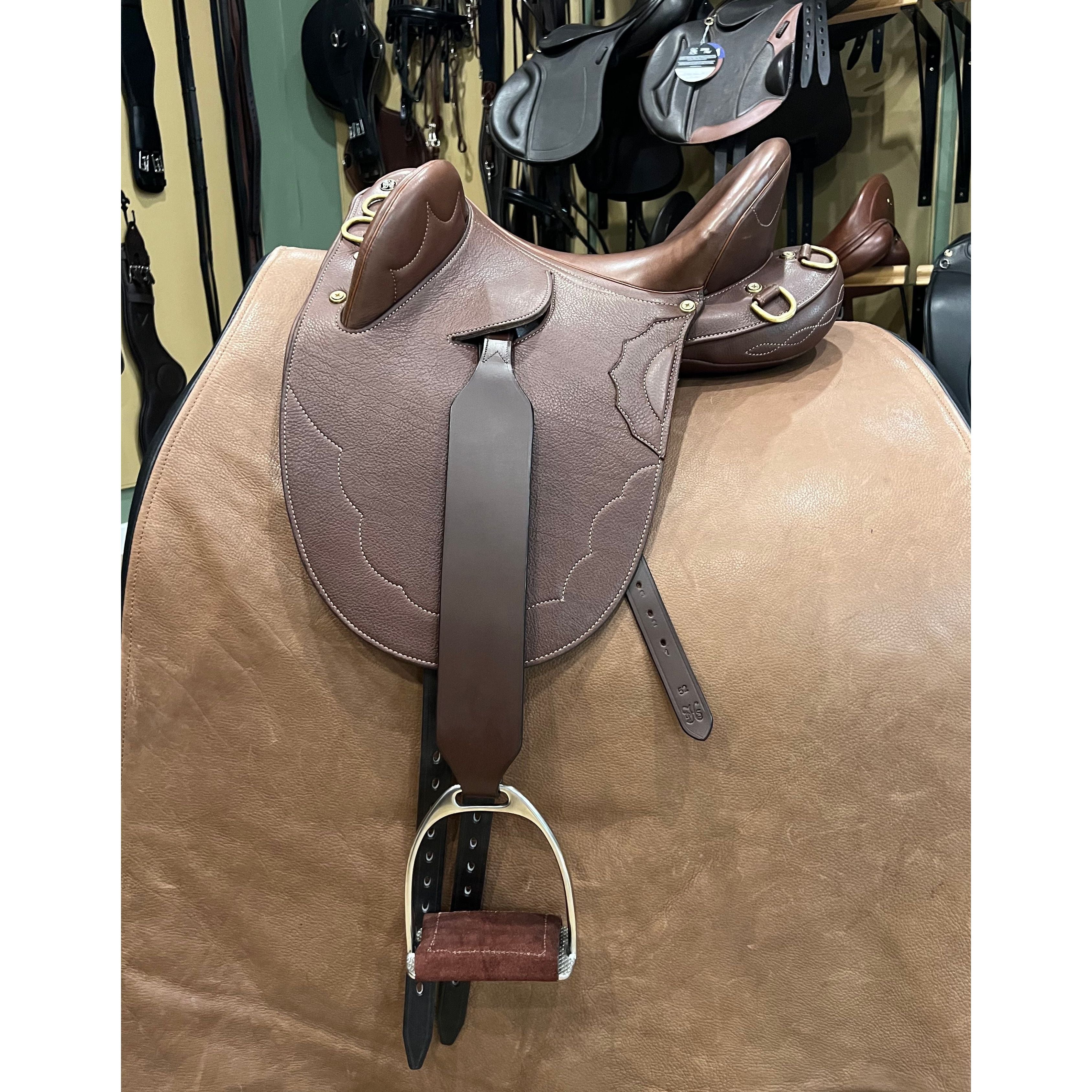 Comfort Stability Stirrup Leathers Jump and Dressage