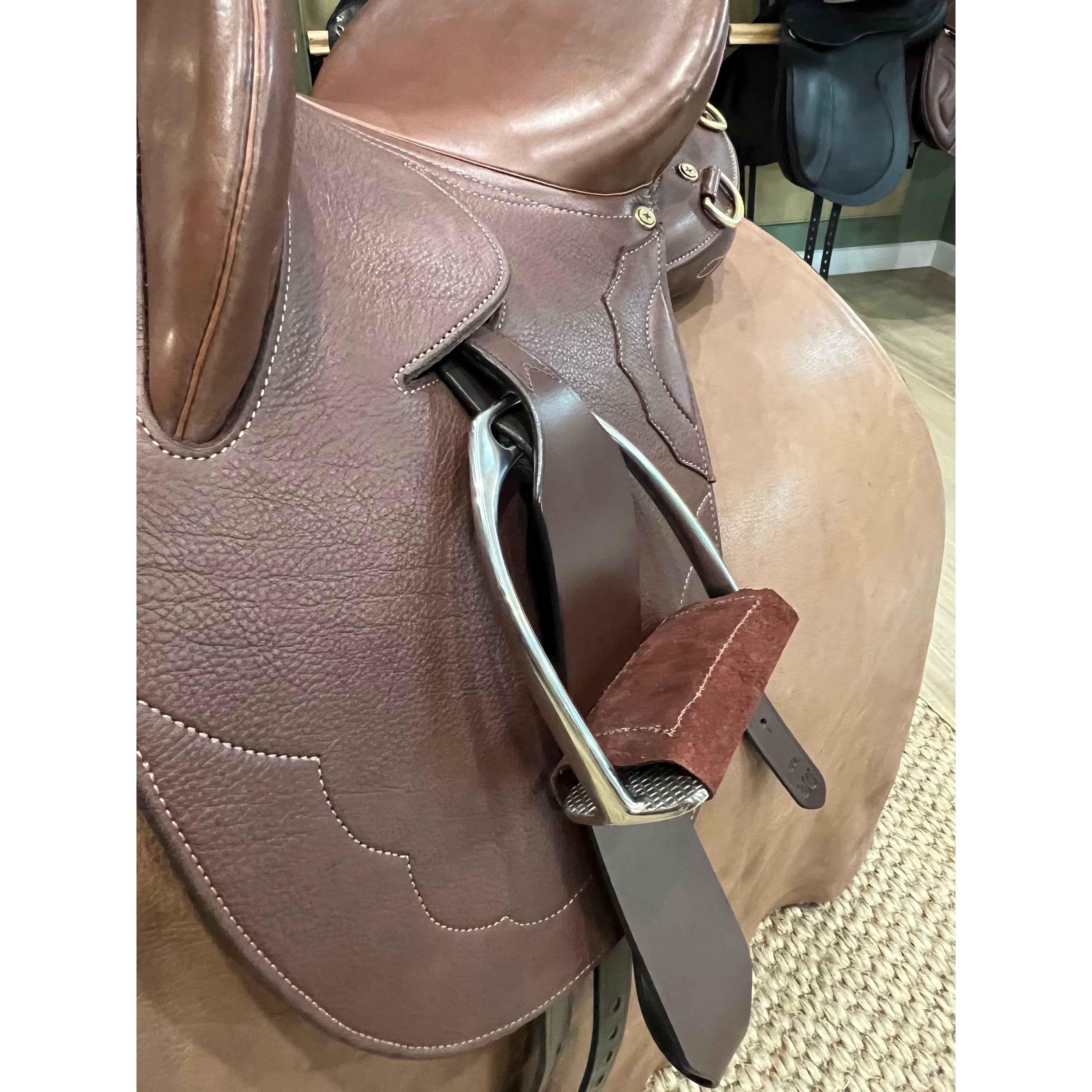 Comfort Stability Stirrup Leathers Jump and Dressage