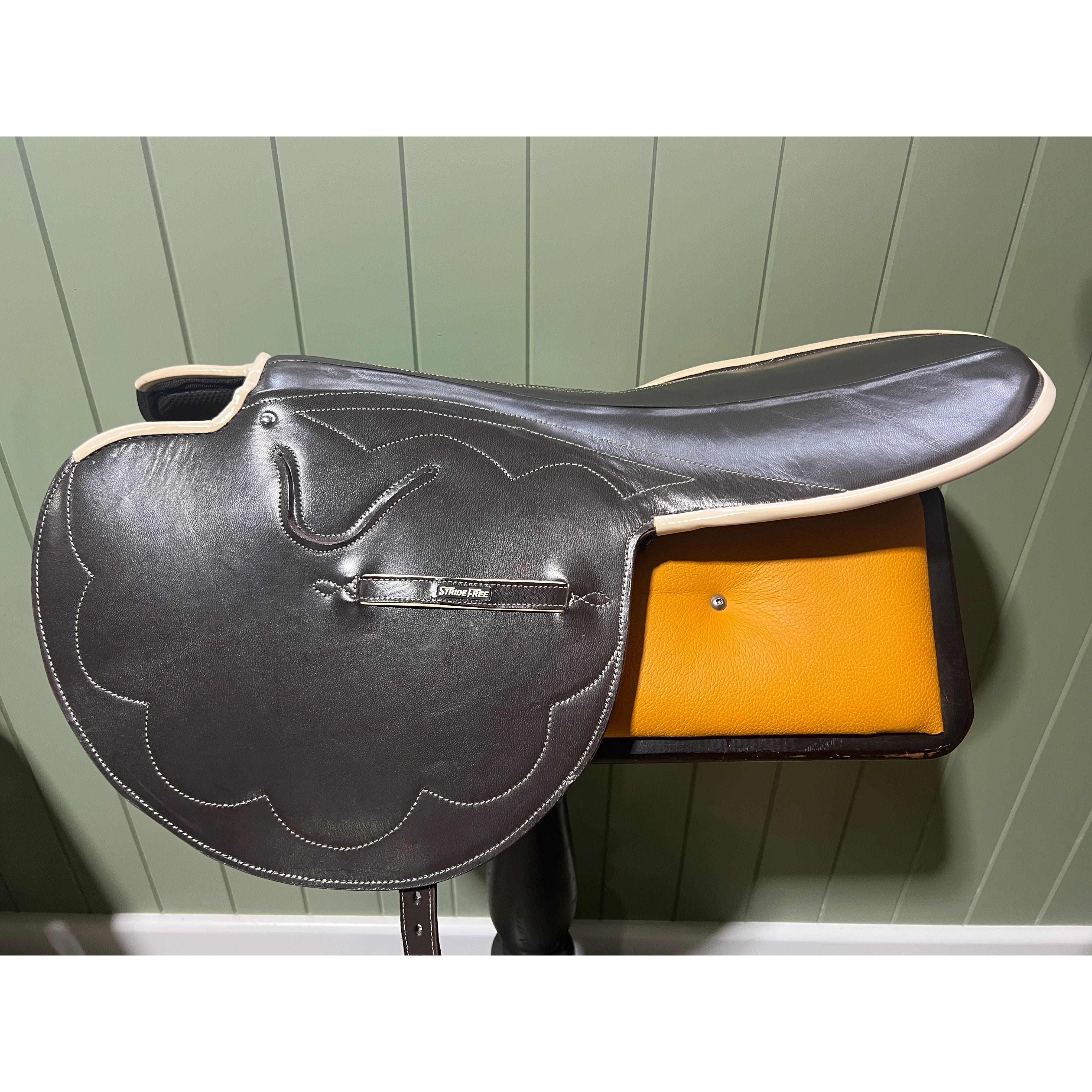 2.7kg Race Saddle Brown Goat Beige Piping Forward Cut
