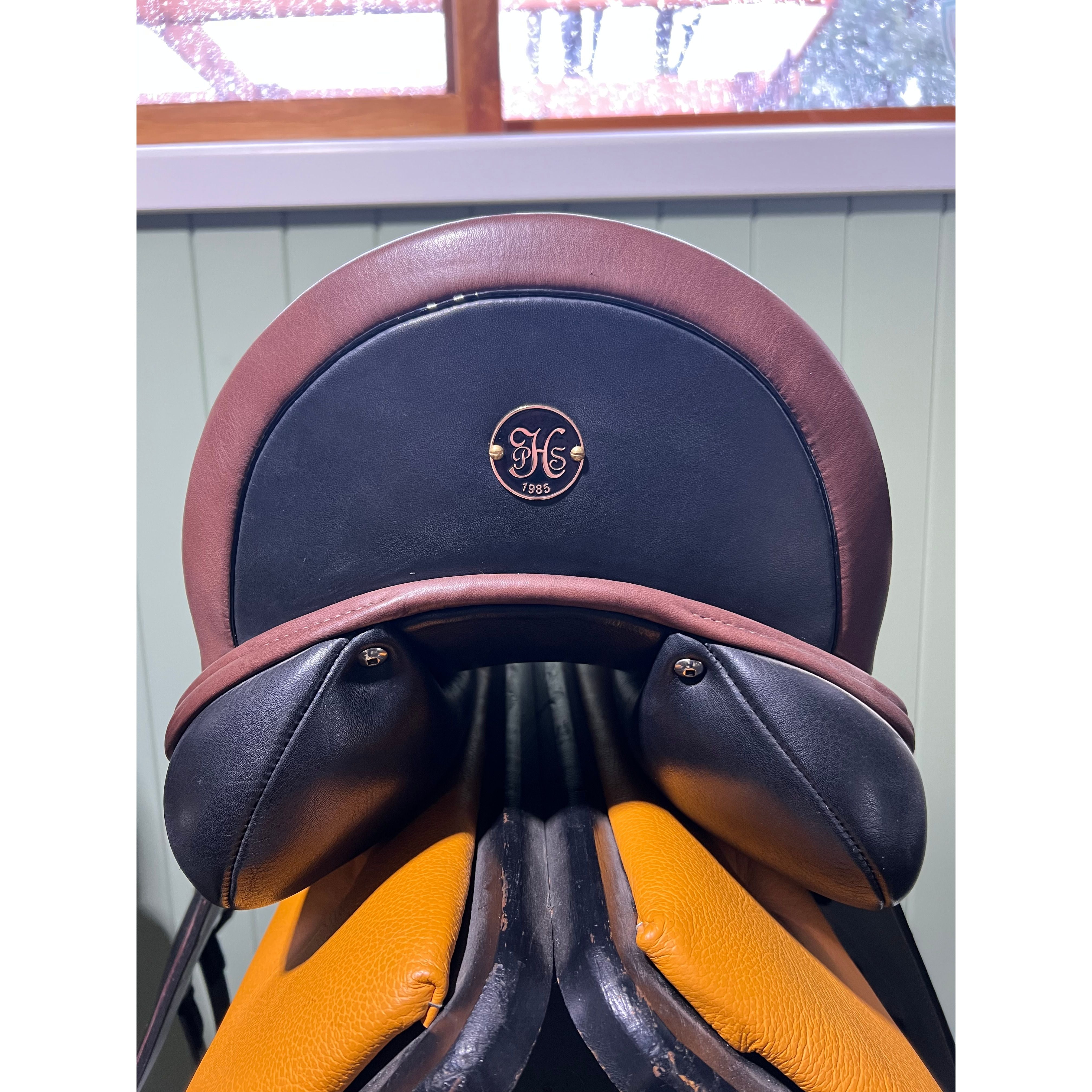 StrideFree® Kitzbuhel 17” Two Toned