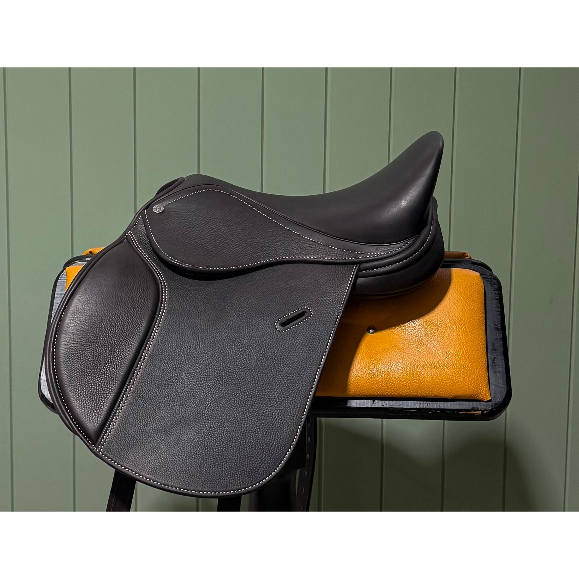 Selle Synthétique Pour Poney Cub – Mirza 1973 – Tailles 10 Et 12 Pouces – Noire – Neuve
